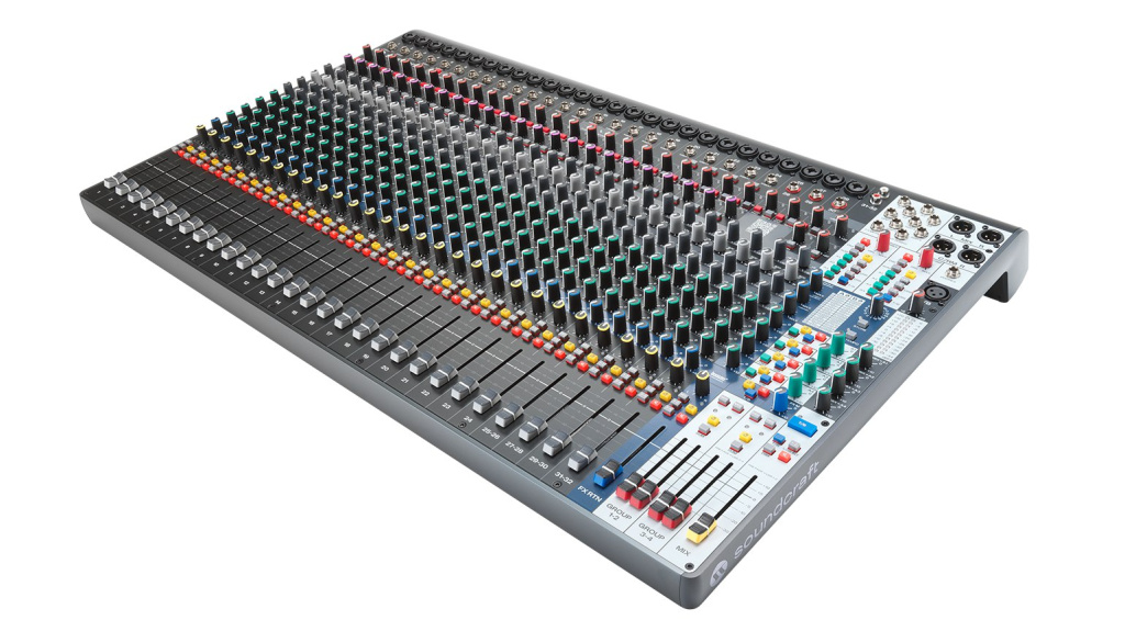 Soundcraft Signature Plus 32